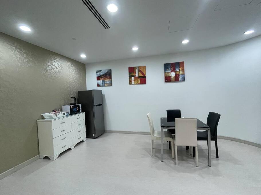 Binjai 8 Premium Soho, Klcc, Nearby Lrt By Ec Apartment
